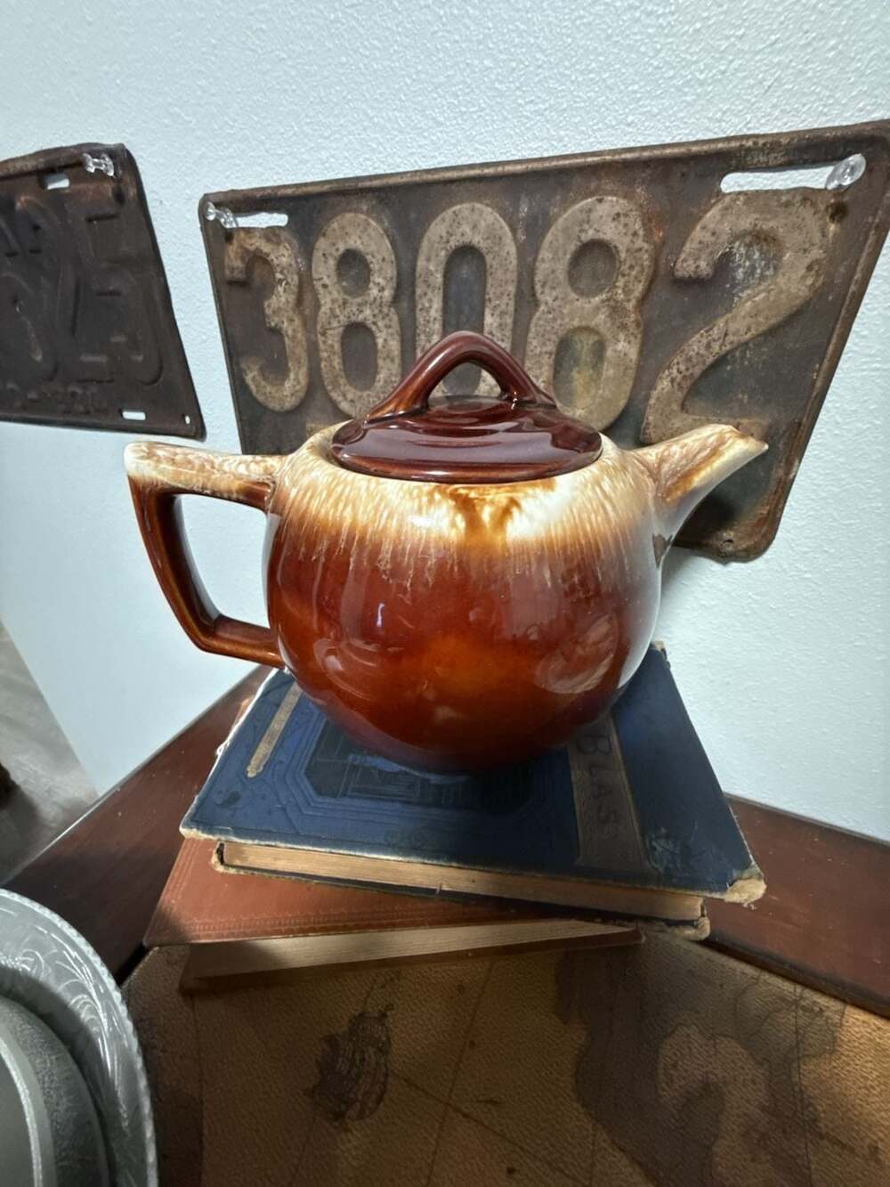 Vintage McCoy Brown Drip Glaze Pottery Teapot USA 140
